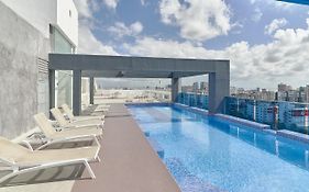 N1001 Gran Vista Downtown Santo Domingo Rd